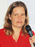 Dr. Miranda Schreurs ist Direktorin des Forschungszentrum für Umweltpolitik ...